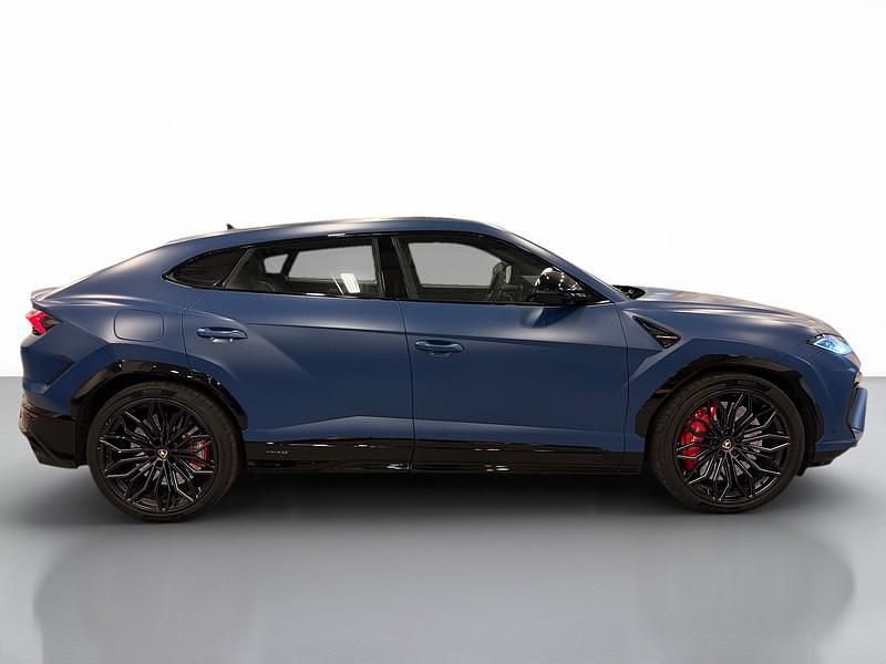 Usata Lamborghini Urus 799 CV (587 kW) 2024 Blu grifo SUV
