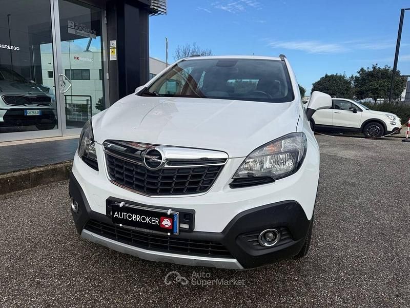 Usata Opel Mokka 131 CV (96 kW) 2015 Bianco SUV
