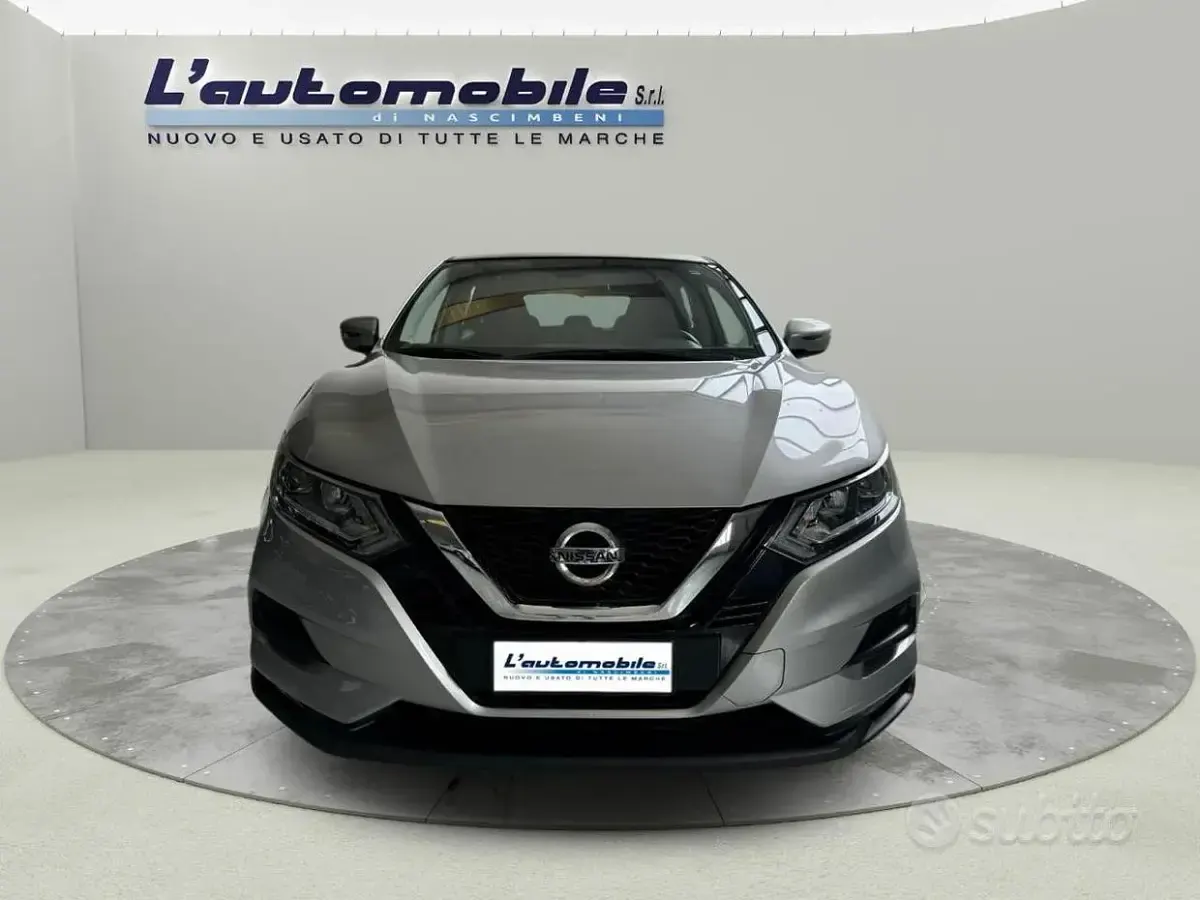 Usata Nissan Qashqai 116 CV (85 kW) 2020 Grigio SUV