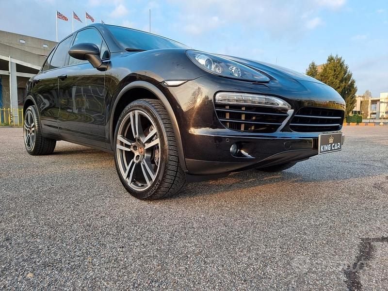 Usata Porsche Cayenne 245 CV (180 kW) 2013 Nero SUV
