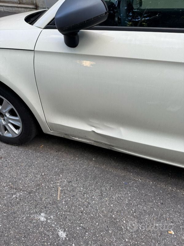 Usata Audi A1 86 CV (63 kW) 2011 Bianco Utilitaria