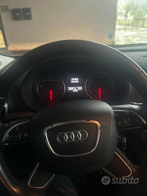 Usado Audi A3 150 CV (110 kW) 2016 Azul Familiar