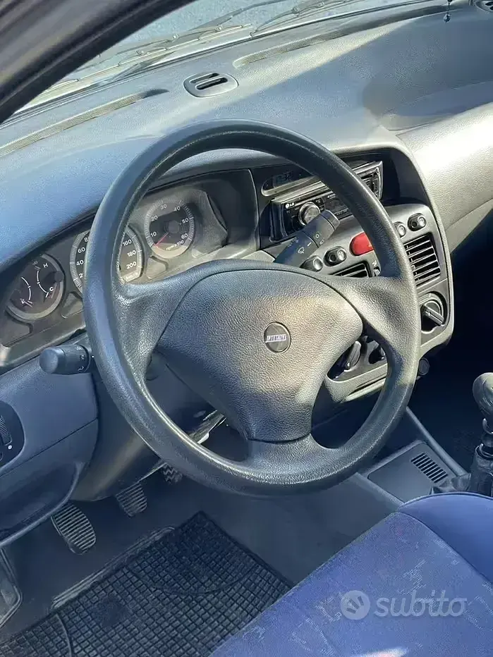 Usata Fiat Palio 69 CV (50 kW) 1999 Nero Station wagon