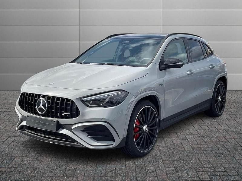 Nuova 2025 Mercedes GLA35 AMG AMG SUV | 64.590 € (Buon prezzo) - Immagine 1/4