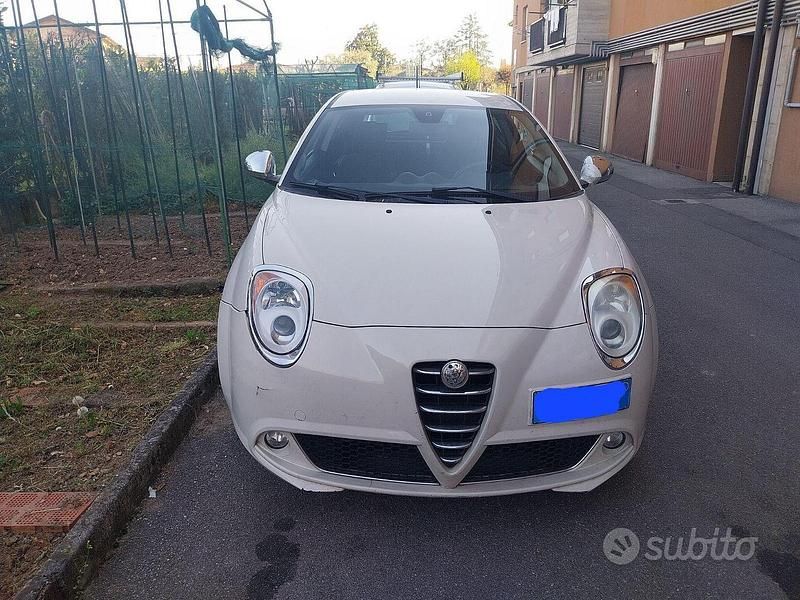 Usata Alfa Romeo MiTo Progression 105 CV (77 kW) 2011 Utilitaria