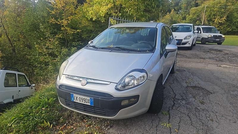 Usata Fiat Punto Evo Sport 95 CV (69 kW) 2011 Utilitaria