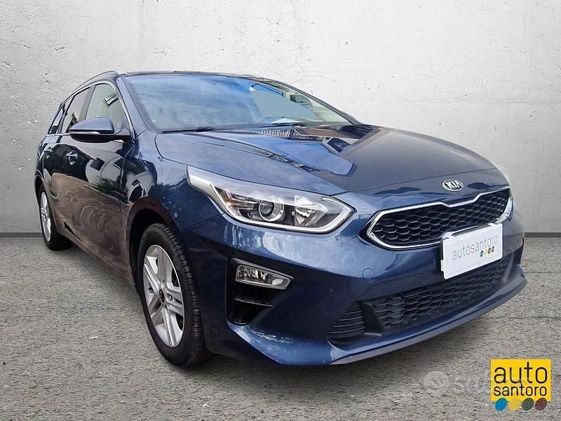 Usata Kia Ceed 115 CV (84 kW) 2019 Blu Utilitaria