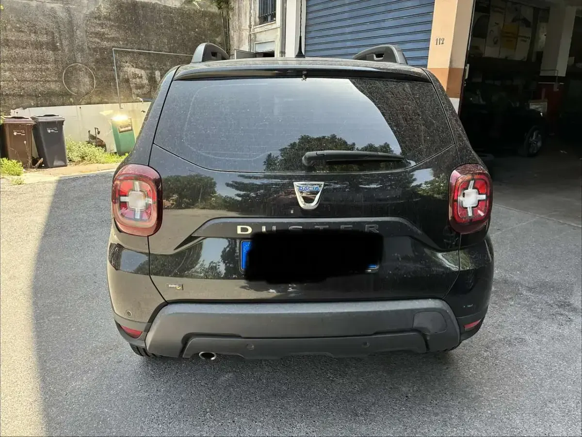 Usata Dacia Duster Essentiel 116 CV (85 kW) 2019 Nero SUV