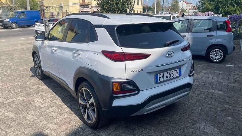 Usata Hyundai Kona Xpossible 116 CV (85 kW) 2019 Bianco SUV