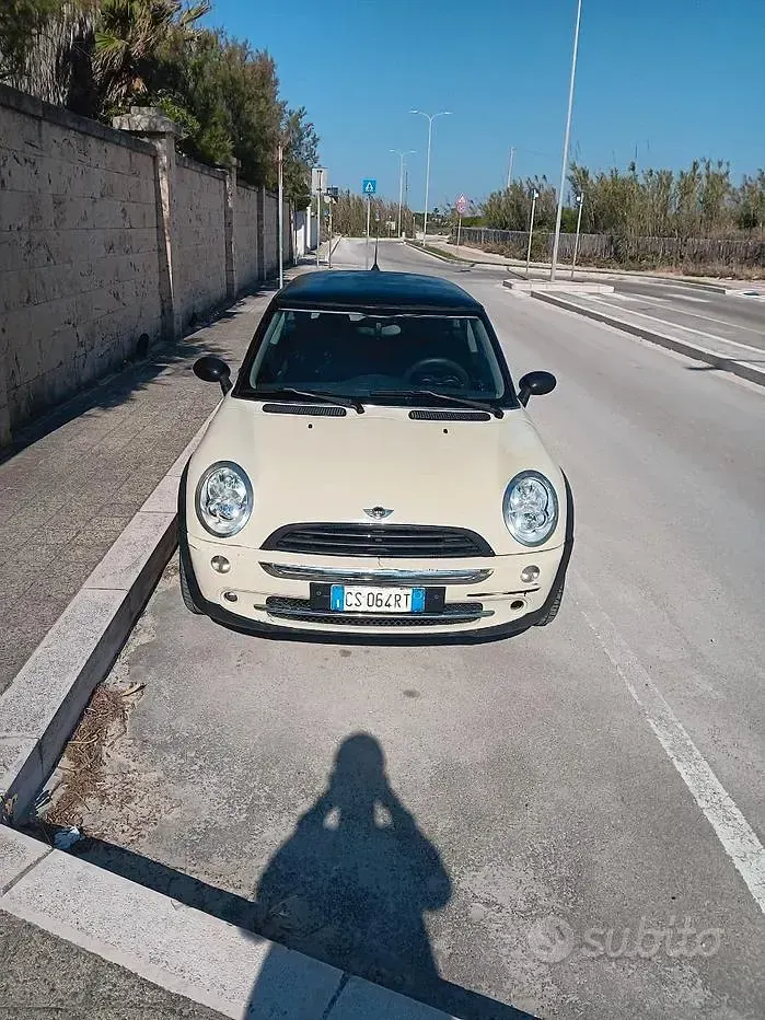 Usata Mini Cooper 116 CV (85 kW) 2004 Utilitaria