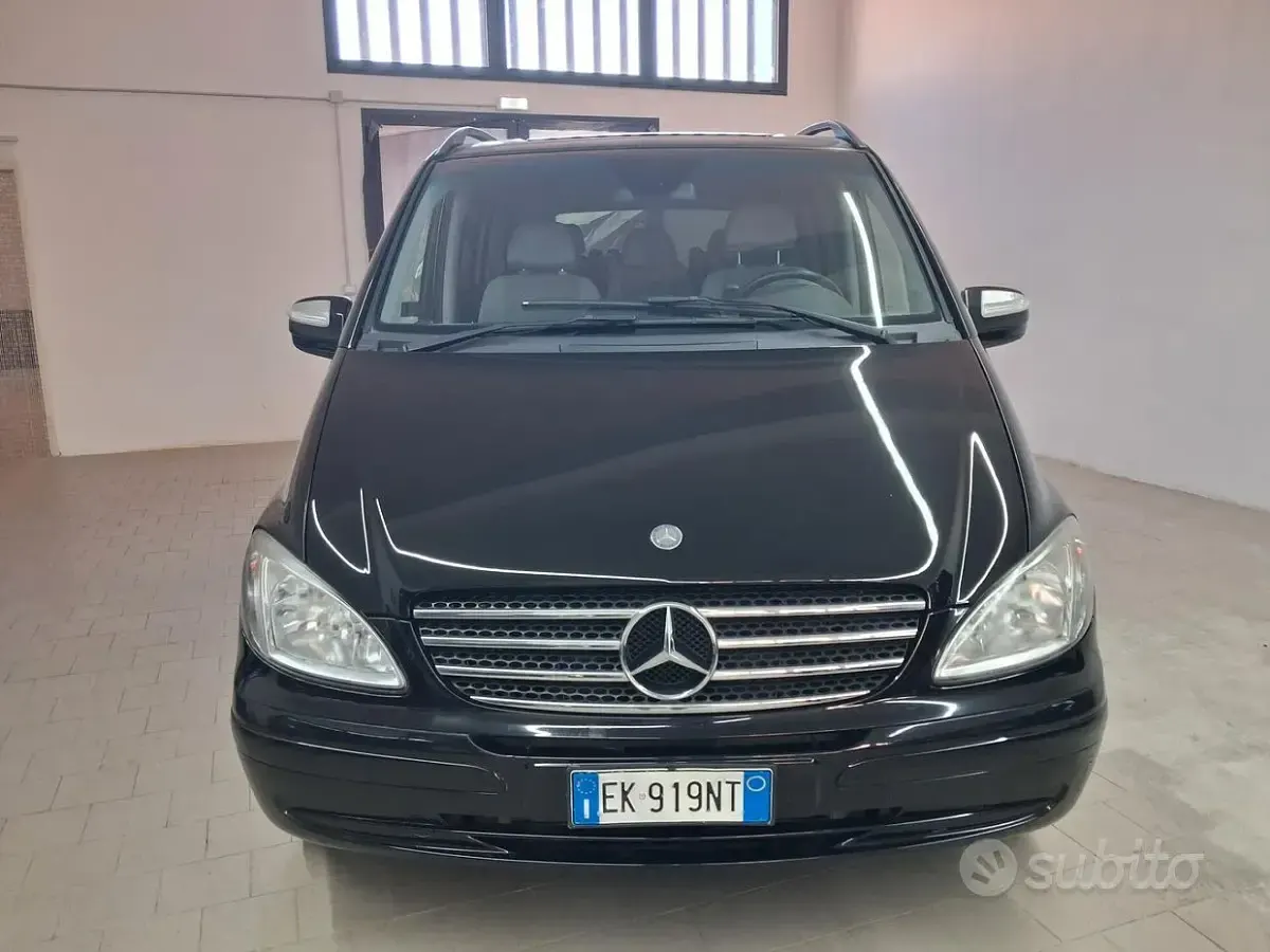 Usata Mercedes Viano 163 CV (119 kW) 2011 Monovolume