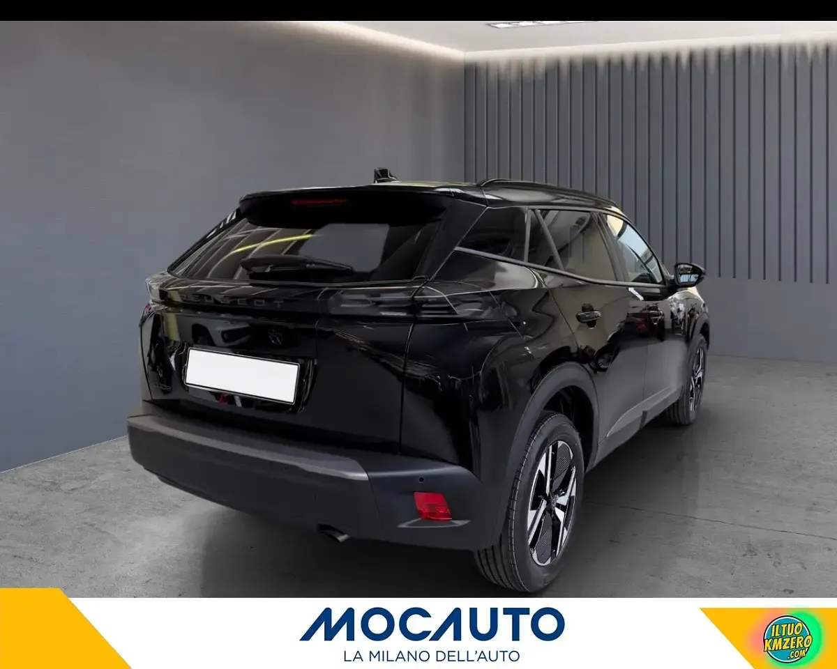 Usata Peugeot 2008 Allure 135 CV (99 kW) 2017 Nero SUV