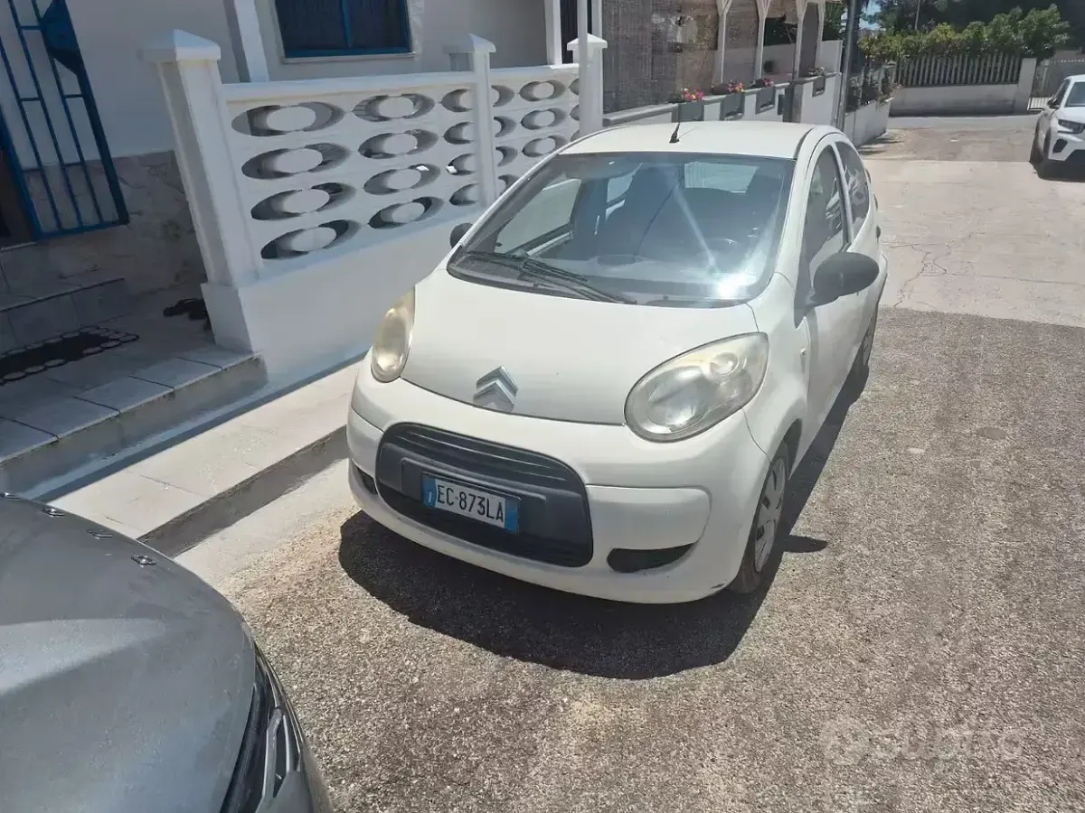 Usata Citroën C1 68 CV (50 kW) 2010 Bianco Utilitaria