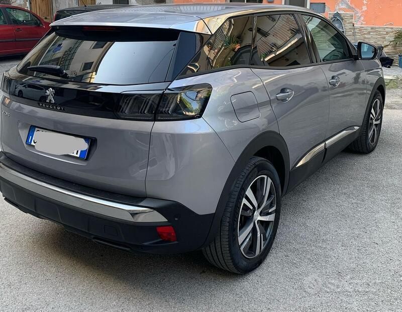 Usata Peugeot 3008 131 CV (96 kW) 2022 Grigio SUV