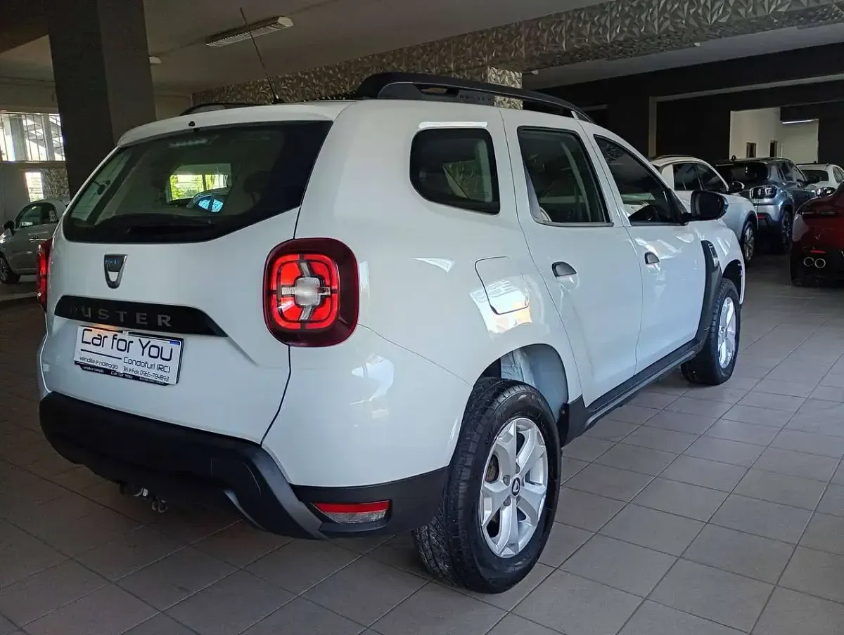 Usata Dacia Duster Comfort 116 CV (85 kW) 2019 Bianco SUV