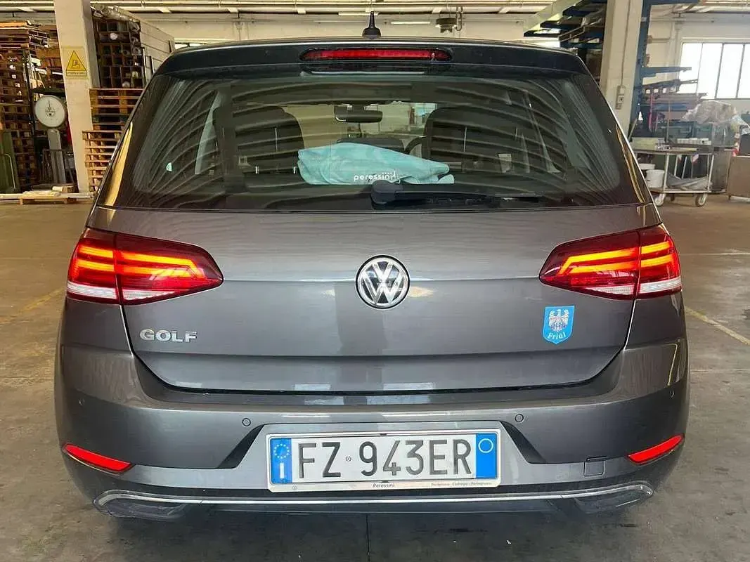 Usata VW Golf VII Business 150 CV (110 kW) 2020 Grigio Berlina