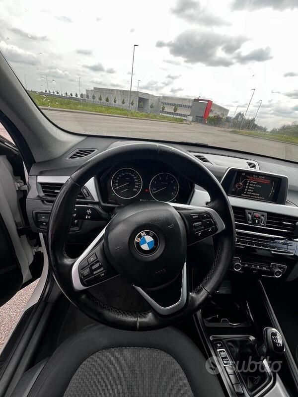 Usata BMW X1 Comfort Edition 116 CV (85 kW) 2017 Bianco SUV