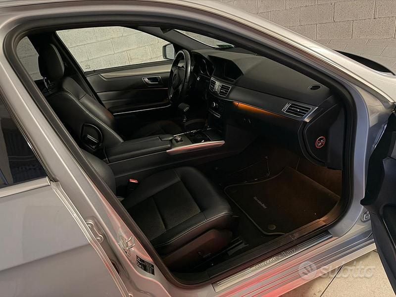 Usata Mercedes E250 204 CV (150 kW) 2013 Grigio Station wagon