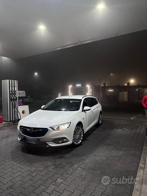 Usata Opel Insignia 2020 Bianco Station wagon