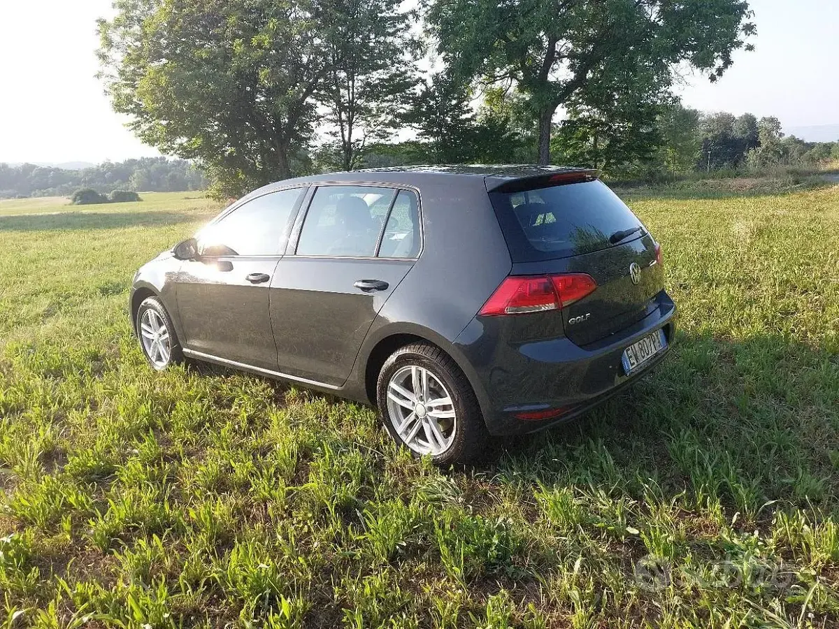 Usata VW Golf VII 85 CV (62 kW) 2014 Berlina
