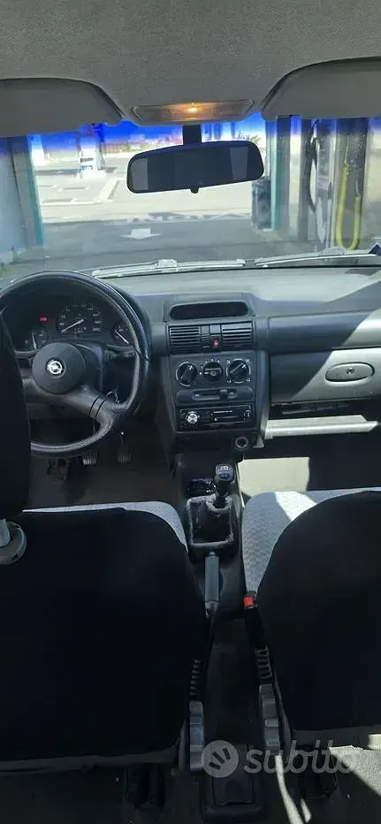 Usata Opel Corsa 1995 Rosso Utilitaria