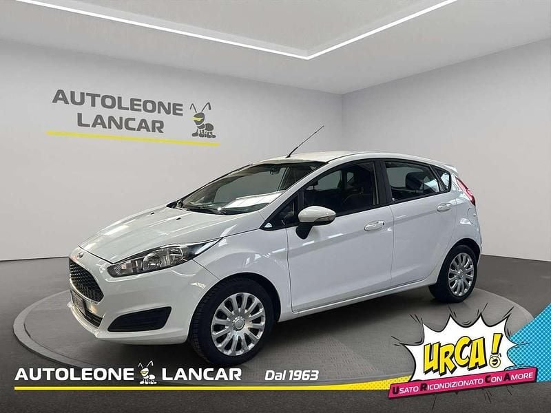 Usata Ford Fiesta 75 CV (55 kW) 2016 Bianco Utilitaria