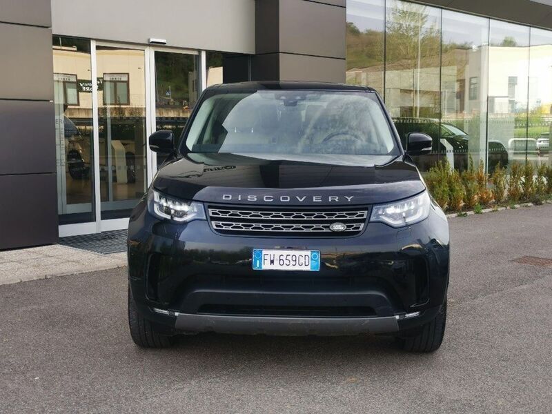 Usato 2019 Land Rover Discovery 2.0 Diesel 241 CV (32.000 €)