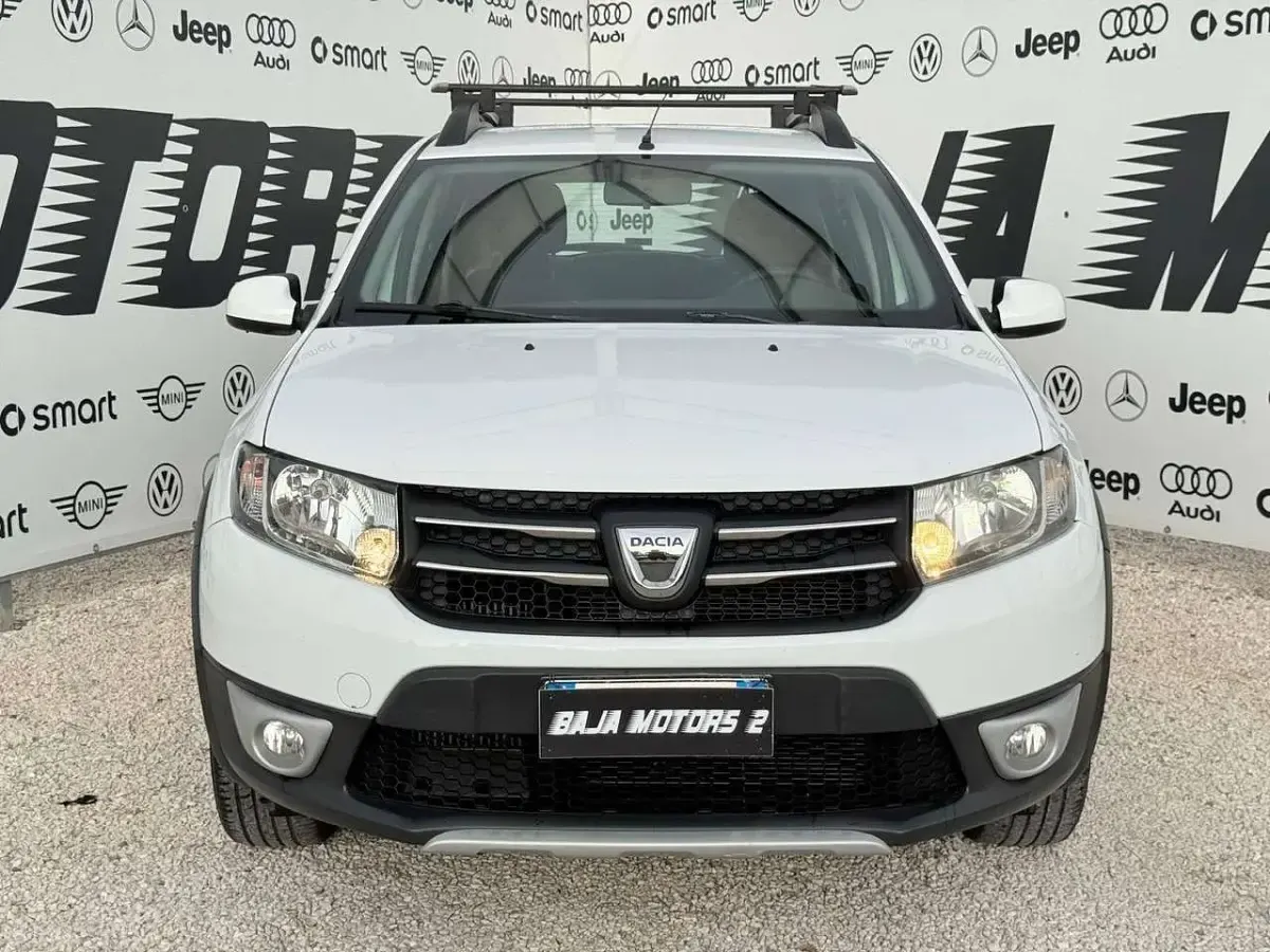 Usata Dacia Sandero Stepway 90 CV (66 kW) 2016 Bianco Berlina