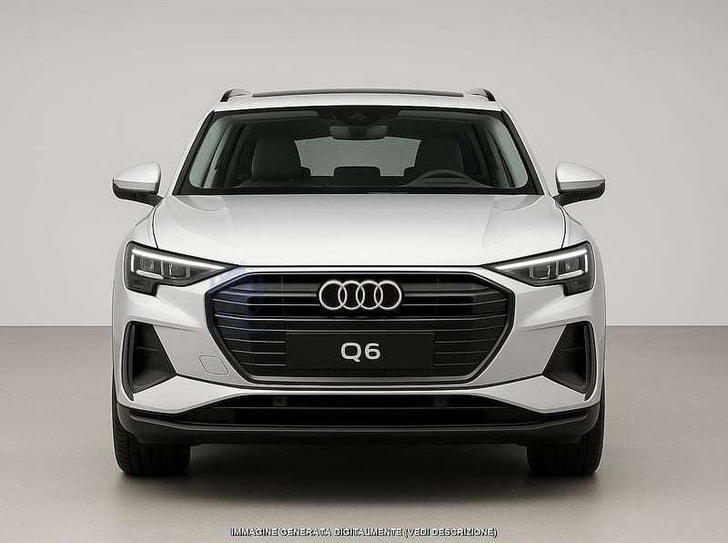 Usata Audi Q6 e-tron Ambiente 185 kW (252 CV) 2025 Bianco SUV