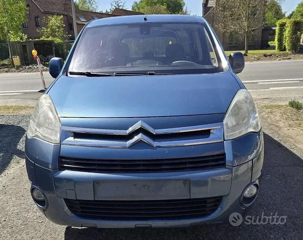 Occasion Citroën Berlingo 90 ch (66 kW) 2010 Bleue Monospace
