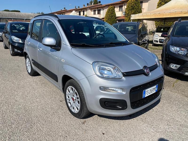 Usata Fiat Panda Easy 69 CV (50 kW) 2019 Grigio Utilitaria