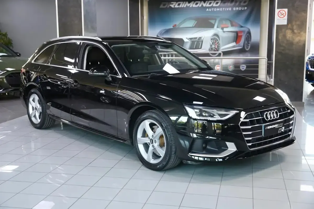 Usata Audi A4 Advanced 136 CV (100 kW) 2021 Nero Station wagon
