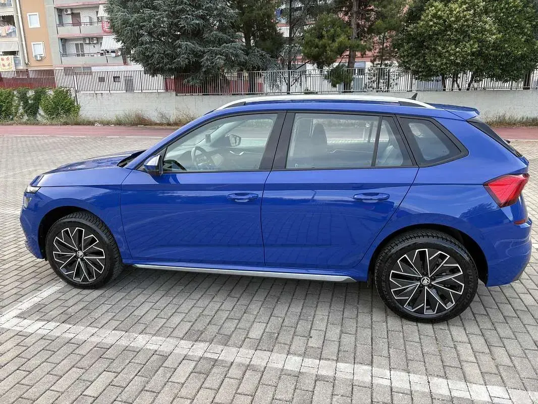 Usata Skoda Kamiq Style 90 CV (66 kW) 2021 Bluazzurro SUV
