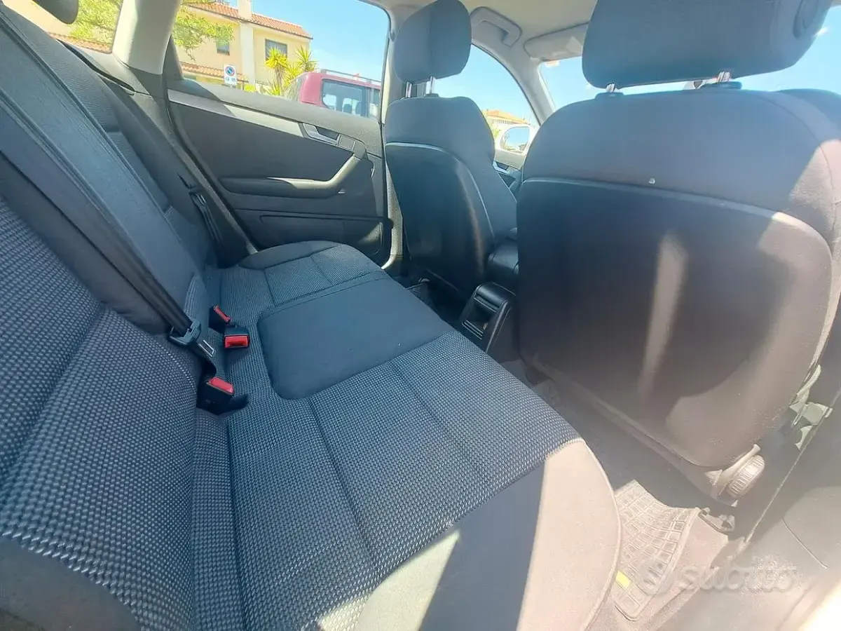 Usata Audi A3 Attraction 140 CV (102 kW) 2010 Bianco Utilitaria