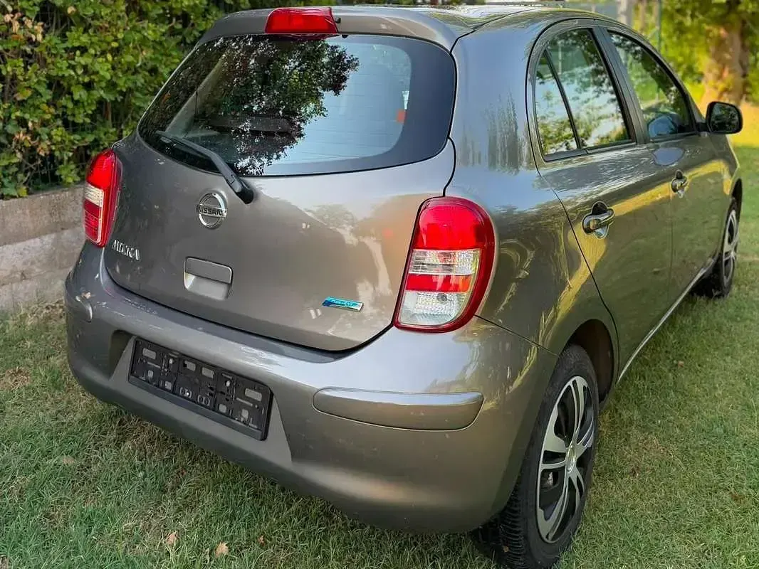 Usata Nissan Micra Acenta 80 CV (58 kW) 2013 Grigio Utilitaria
