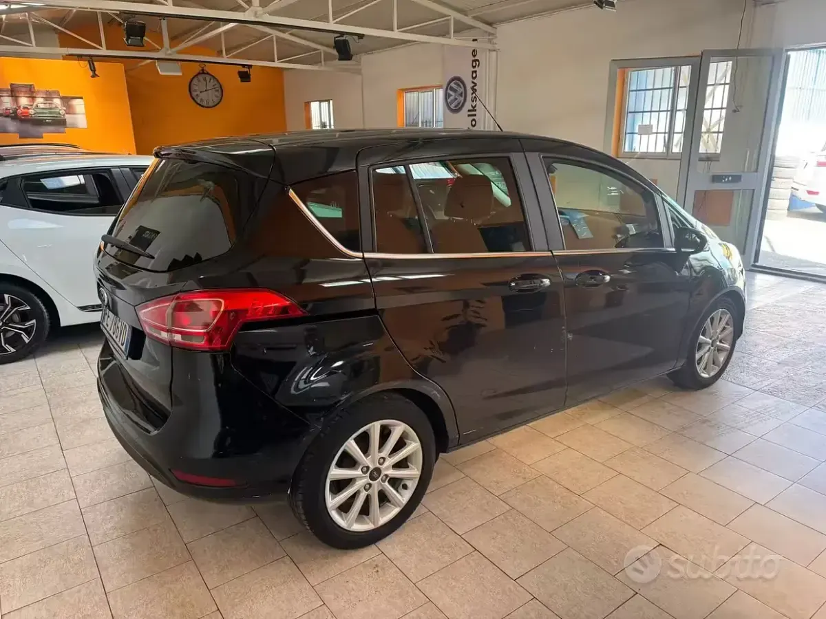 Usata Ford B-MAX Titanium X 90 CV (66 kW) 2016 Nero Monovolume