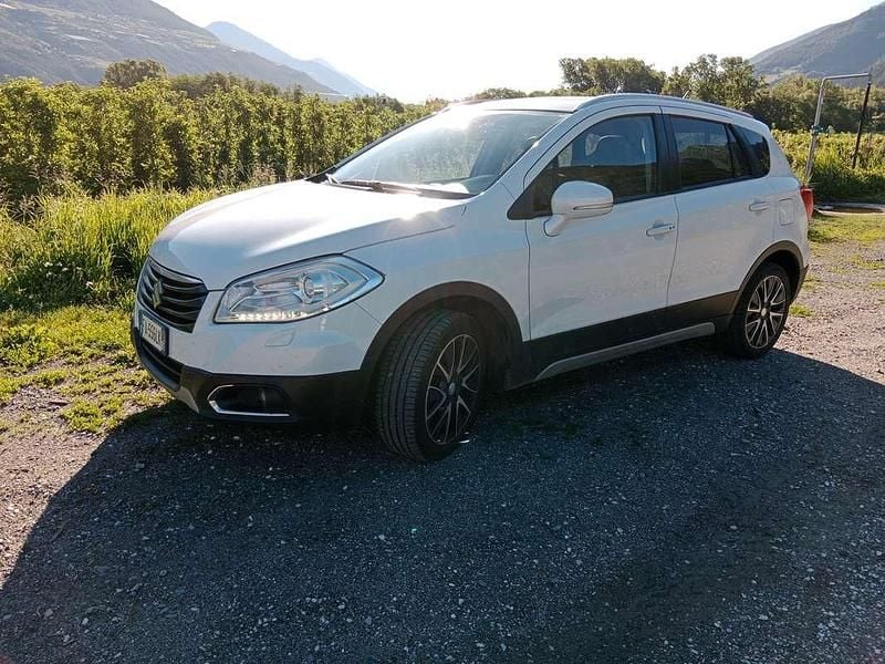 Usata Suzuki SX4 S-Cross Style 120 CV (88 kW) 2015 Bianco SUV