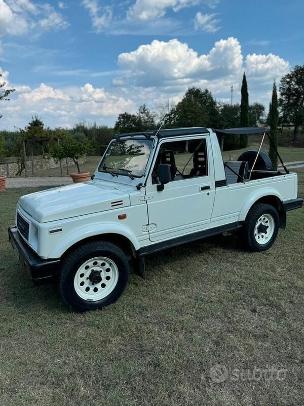 Bianco Usata 1989 Suzuki Samurai SUV | 10.000 € - Immagine 1/4