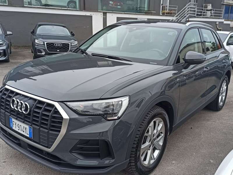 Grigio Usata 2019 Audi Q3 Performance SUV | 25.900 € (Ottimo prezzo) - Immagine 1/4