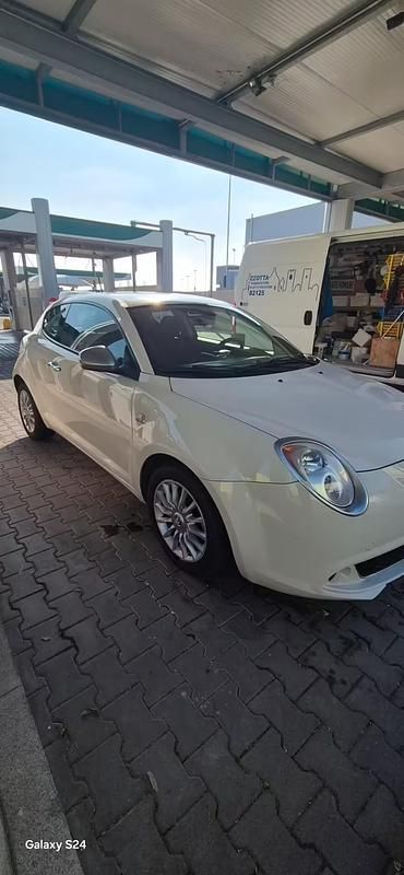 Usata Alfa Romeo MiTo Progression 85 CV (62 kW) 2012 Bianco Utilitaria