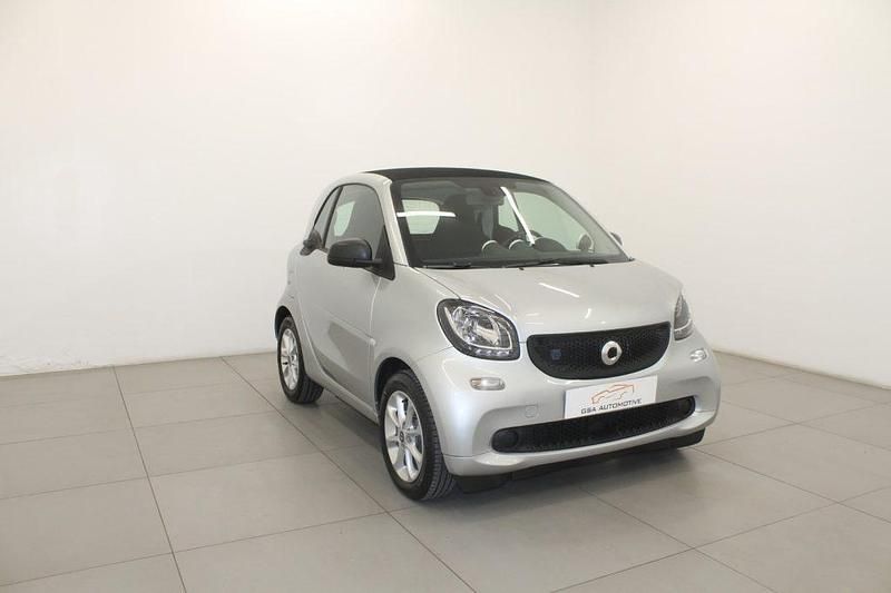 Usata Smart ForTwo Electric Drive Prime 59 kW (81 CV) 2018 Blu Utilitaria