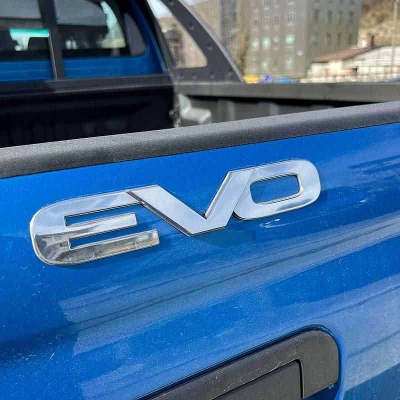 Nuova EVO Cross 4 136 CV (100 kW) 2025 Blu/azzurro Pick-up