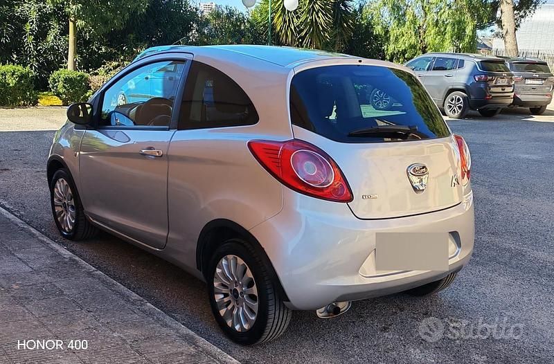 Usata Ford Ka 75 CV (55 kW) 2009 Grigio Utilitaria