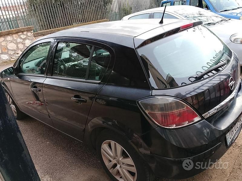 Usata Opel Astra 2007 Utilitaria