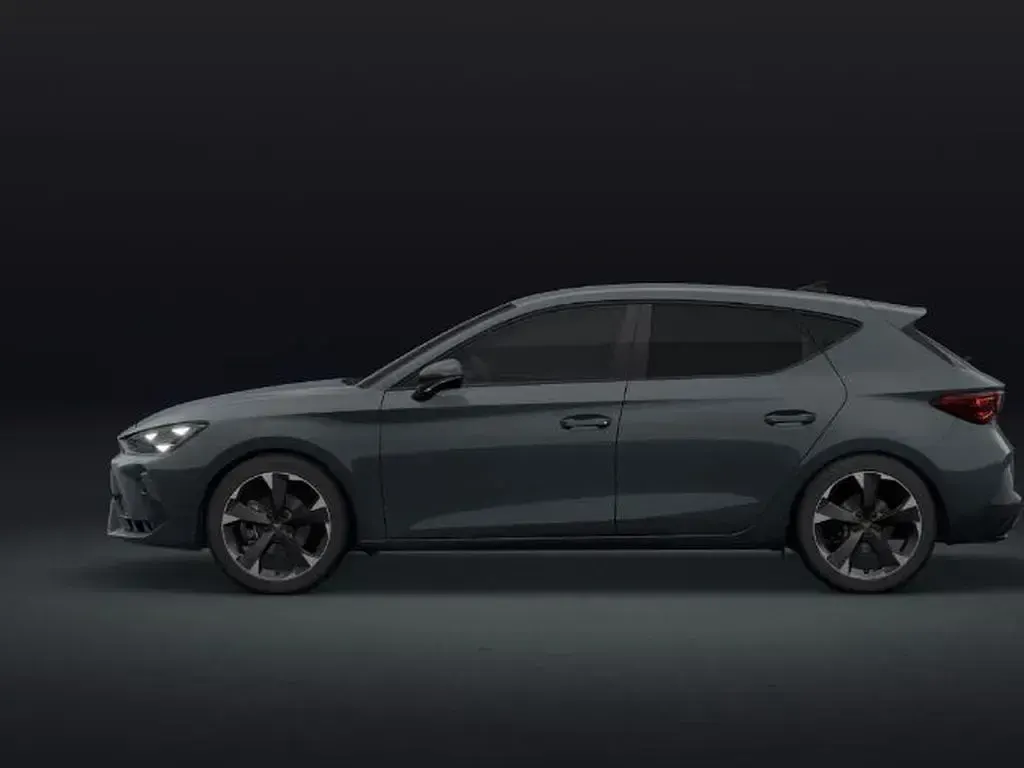 Nuova Cupra Leon 150 CV (110 kW) 2026 Blu / pastello Berlina