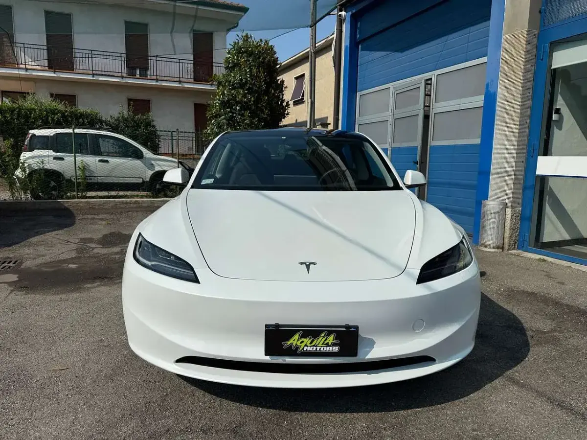 Usata Tesla Model 3 Long Range AWD 152 kW (208 CV) 2024 Other Berlina