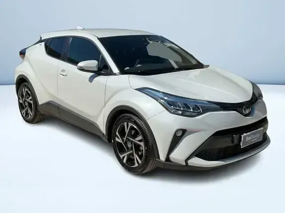 Usata Toyota C-HR Trend 122 CV (89 kW) 2022 Bianco SUV