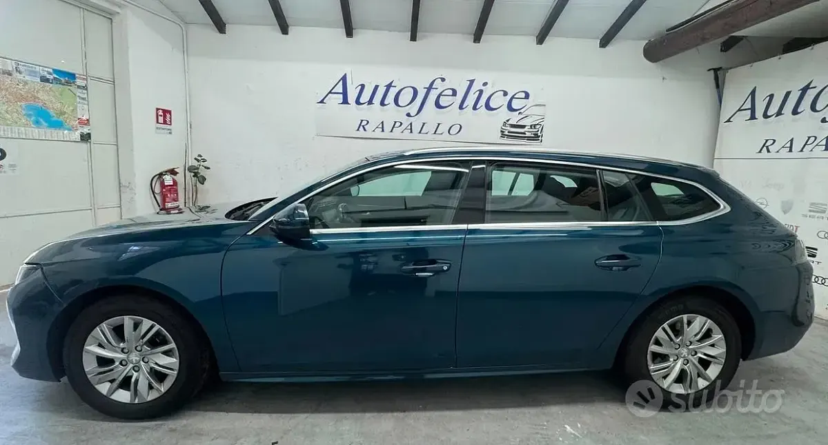 Usata Peugeot 508 GT 131 CV (96 kW) 2021 Bluazzurro Berlina