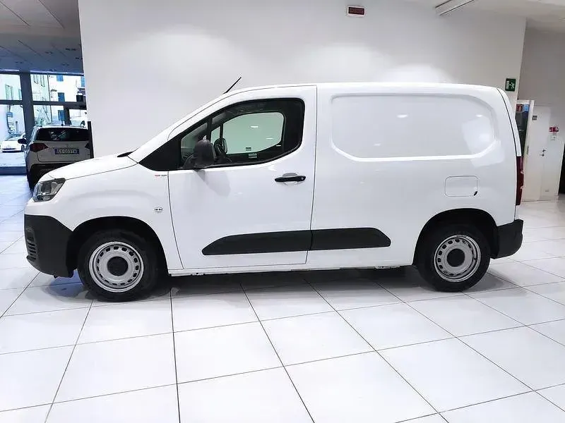 Usata Citroën Berlingo 101 CV (74 kW) 2020 Monovolume