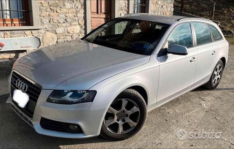 Usata Audi A4 Ambiente 143 CV (105 kW) 2011 Grigio Station wagon